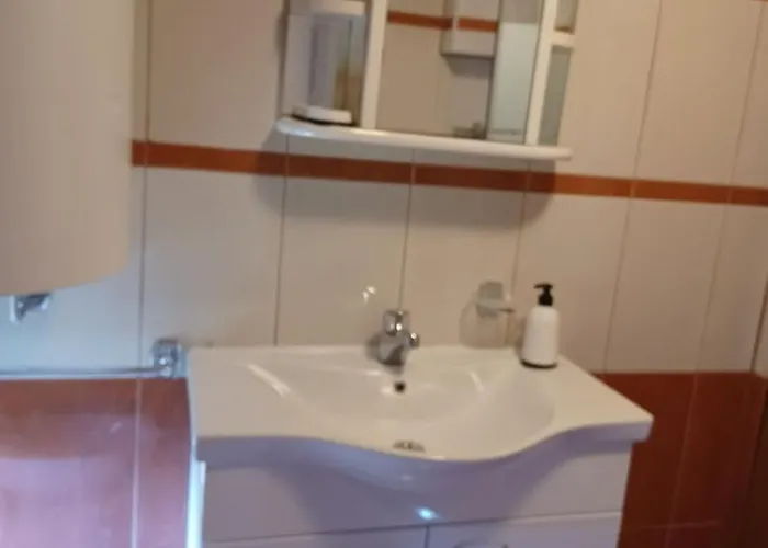 Jadranka Pola